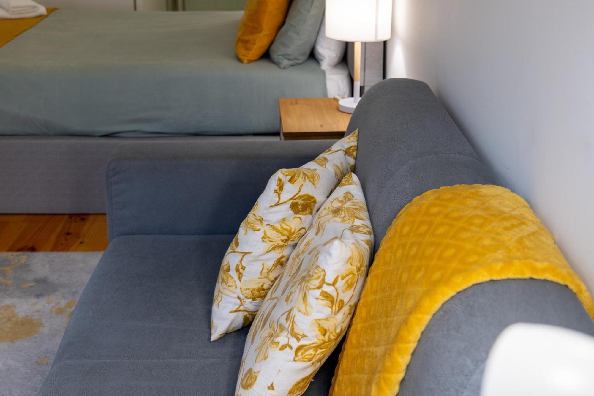 A Window To Porto - Premium Apartment By The River Εξωτερικό φωτογραφία