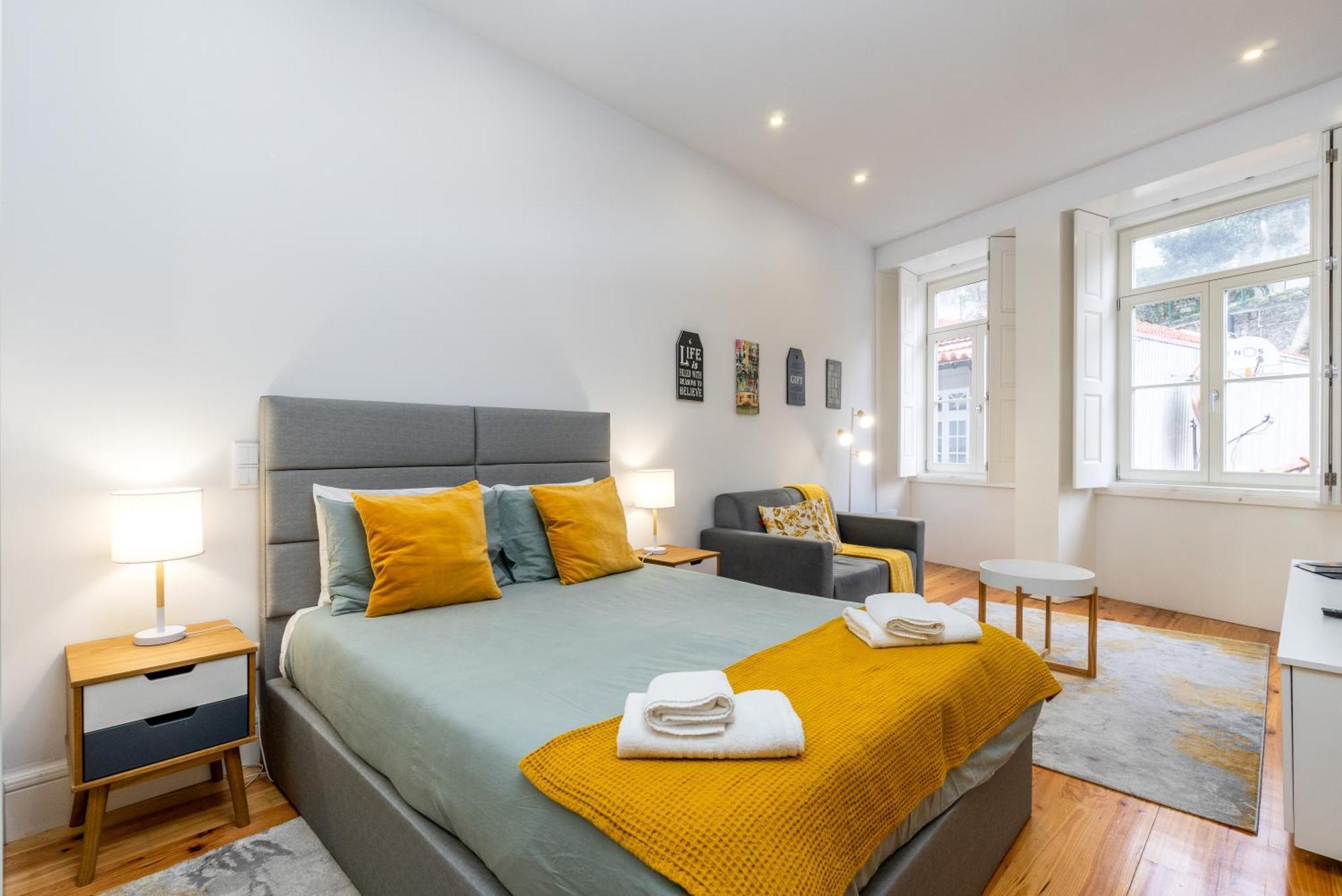A Window To Porto - Premium Apartment By The River Εξωτερικό φωτογραφία